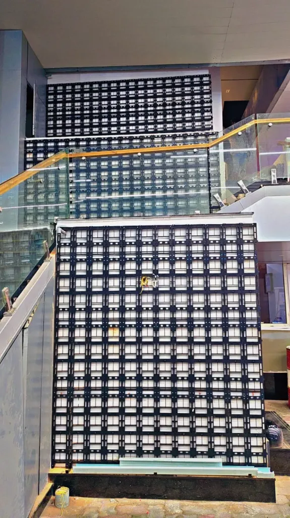 On Wall Structure Only Per Sqft 